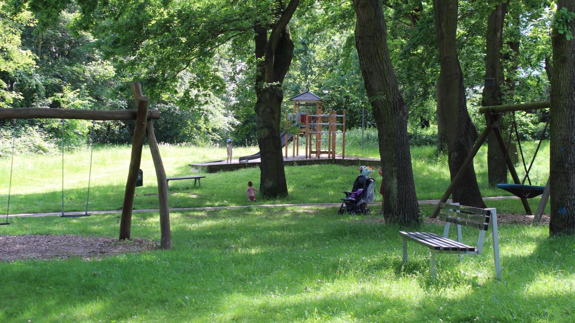 ZUM WOHLFÜHLEN-FERIENWOHNUNG FÜR MAX. 5 ERWACHSENE + 1 Kind, Schwimmbad vor der Tür/Tiere erlaubtKIND Sierksdorf Exterior foto